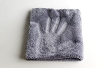 Load image into Gallery viewer, Plush Light Edgeless Buffing Towel(L)
